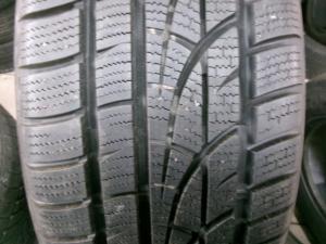 HANKOOK Winter Icept Evo 215/45 R17