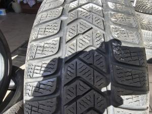 PIRELLI Sottozero 3 205/50 R17