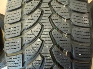 BRIDGESTONE Blizzak LM32 205/55 R16