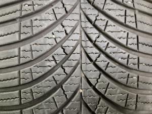 GOODYEAR Vector 4 Seasons 3-gen 255/45 R19