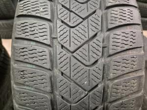 PIRELLI Sotto Zero 3 225/55 R17