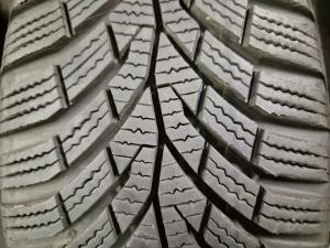 CONTINENTAL WinterContact TS870 185/60 R15