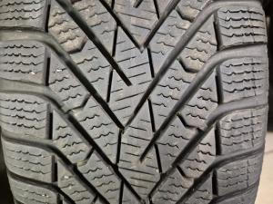 PIRELLI Winter 2 Cinturato 205/60 R16