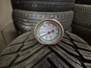 MICHELIN Alpin 6 215/55 R16