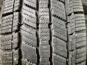 Tracmax  ICE-PLUS S210 205/65 R16C