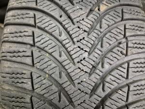 MICHELIN Alpin A4 225/55 R16