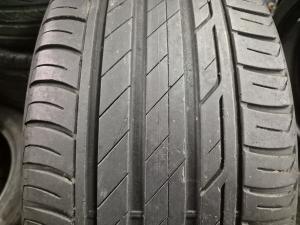 BRIDGESTONE Turanza T001 225/45 R17