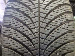 GOODYEAR Vector4seasong Gen 2 225/45 R17