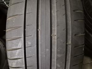 MICHELIN Pilot Sport 4 225/40 R18