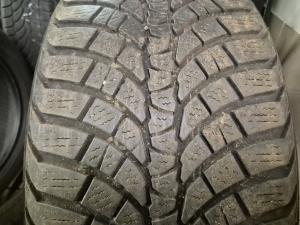 KUMHO WinterCraft WP71 235/40 R19