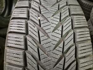 Z8 Winter 215/55 R16