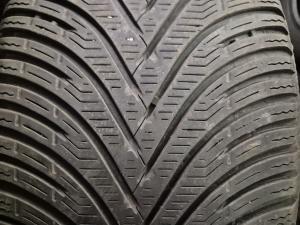BF GOODRICH g-Force Winter 2 215/55 R18