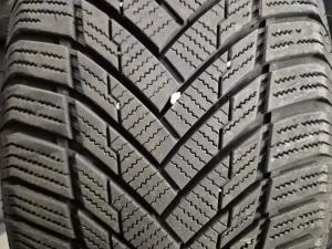 TRACMAX X-Privilo S130 215/60 R16