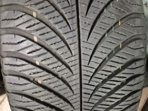 GOODYEAR Vector4seasong Gen 2 215/55 R17