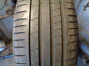 PIRELLI PZERO seal inside 245/35 R20 95Y