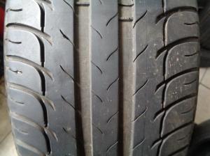 BF GOODRICH G-Grip 215/60 R16